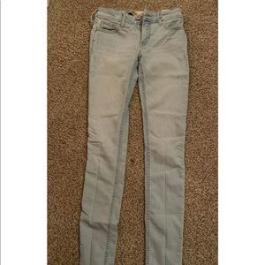 Hollister light wash jeans!